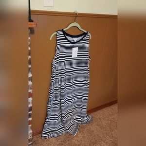Lularoe Charlotte swing dress